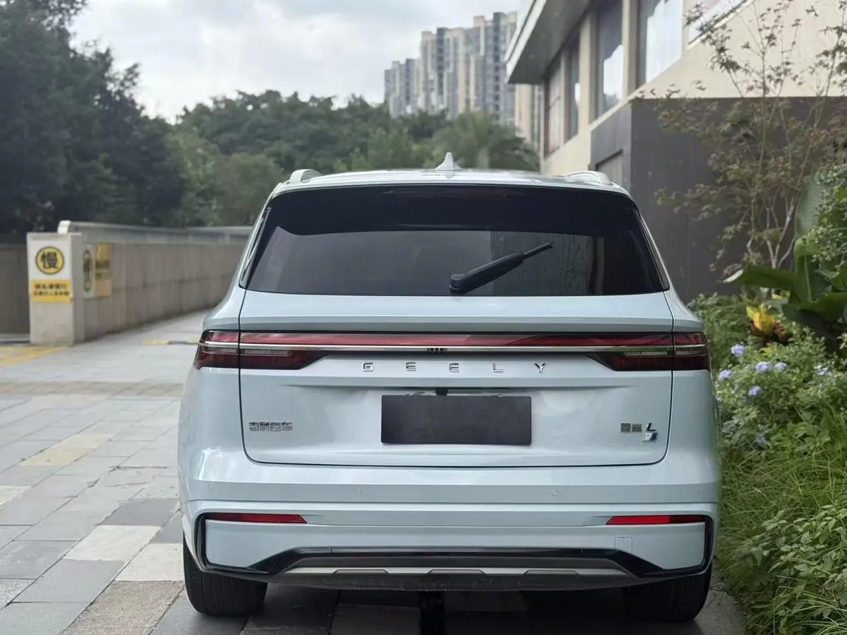 GEELY XINGYUE L 2022
