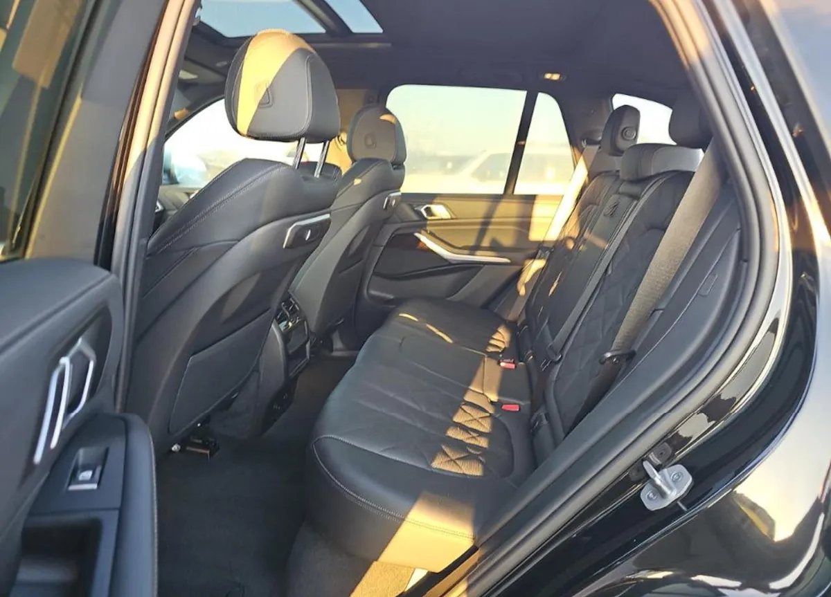 BMW X5 SPORTS ACTIVITY VEHICLE 2023