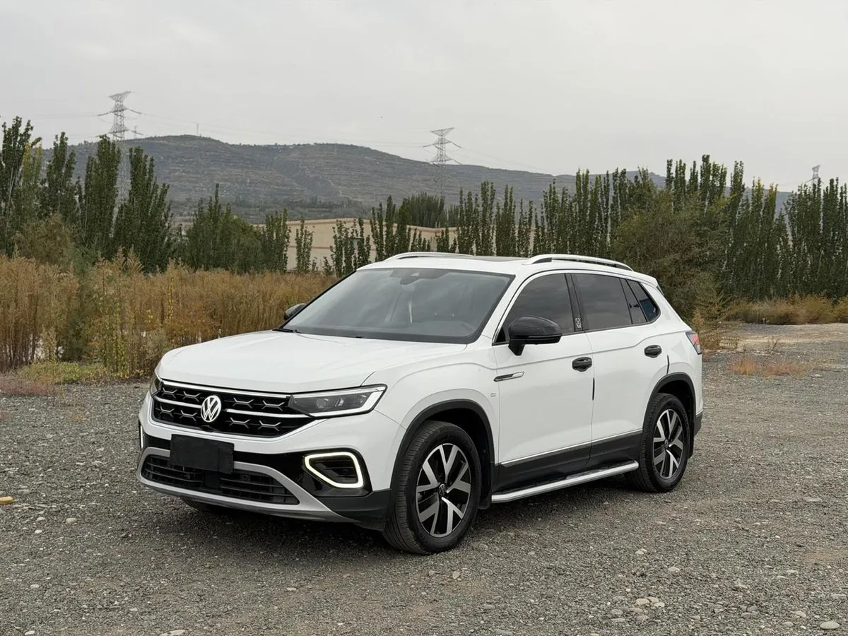 VOLKSWAGEN TAYRON 2024