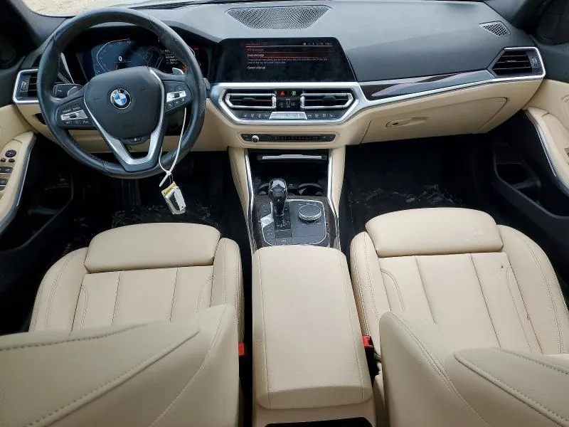 BMW 330XI 2019