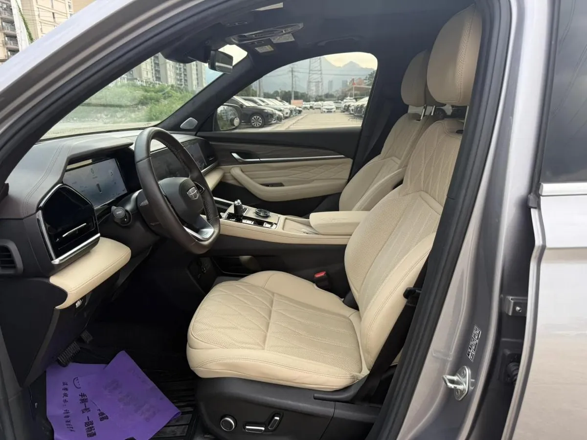 GEELY XINGYUE L 2025