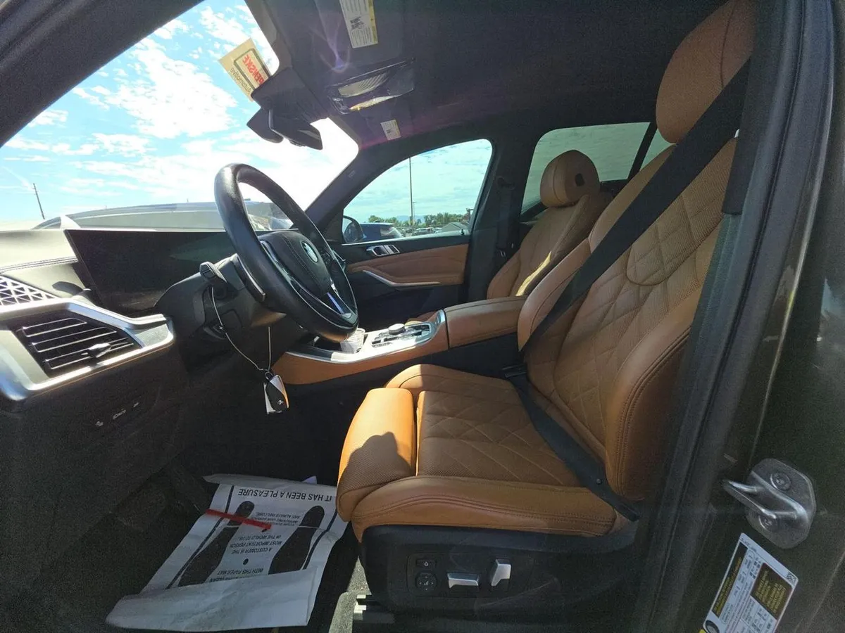 BMW X5 SPORTS ACTIVITY VEHICLE 2024
