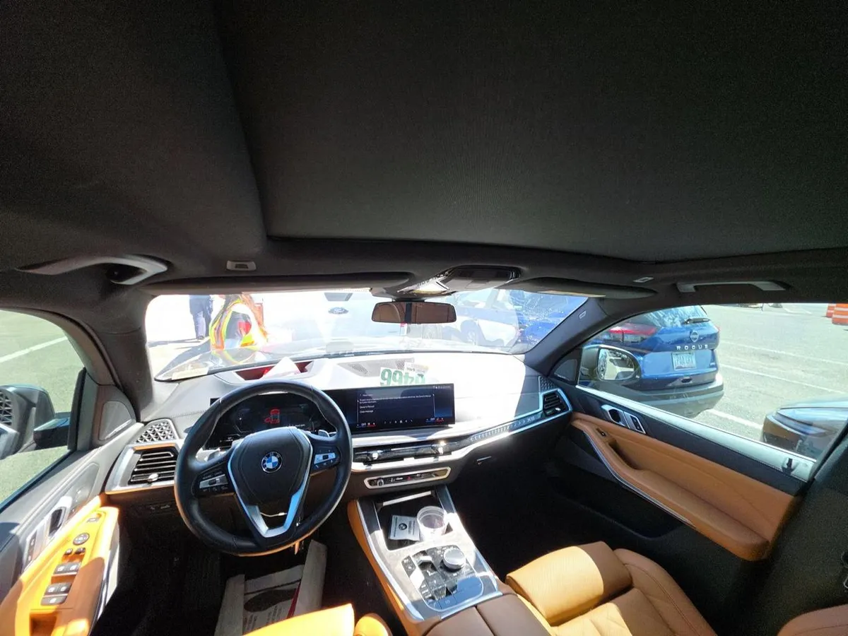 BMW X5 SPORTS ACTIVITY VEHICLE 2024