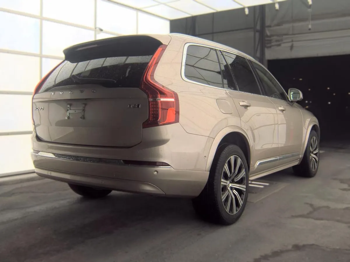 VOLVO XC90 B5 PLUS BRIGHT 2024
