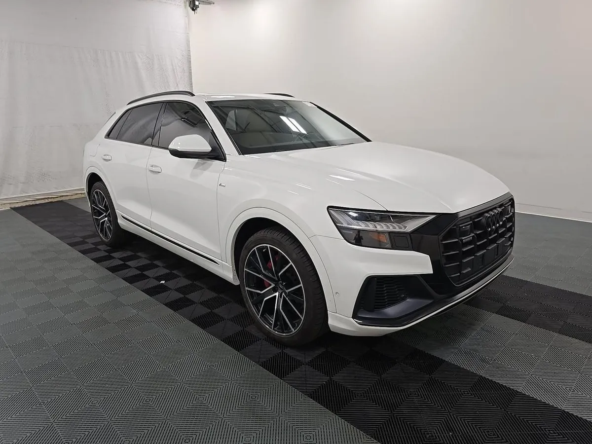 AUDI Q8 PREMIUM PLUS 2023