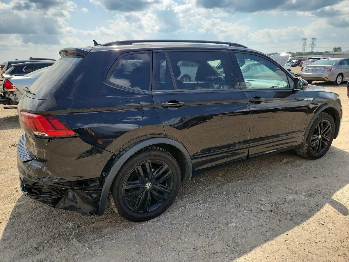 VOLKSWAGEN TIGUAN SE 2022