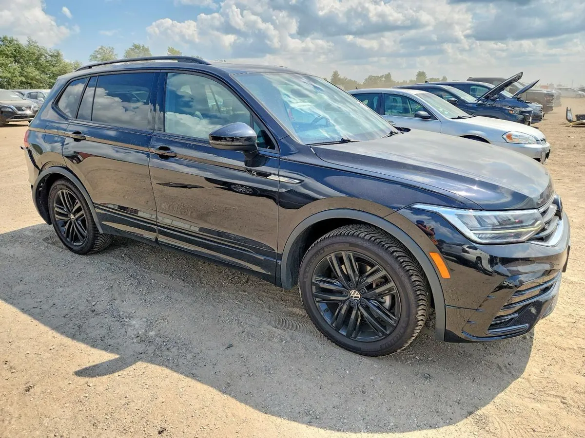 VOLKSWAGEN TIGUAN SE 2022