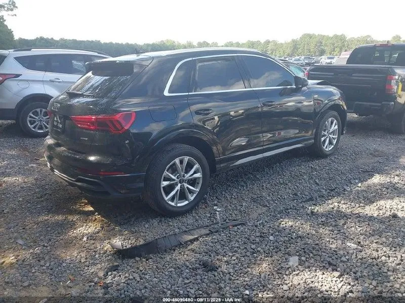 AUDI Q3 PREMIUM 2024