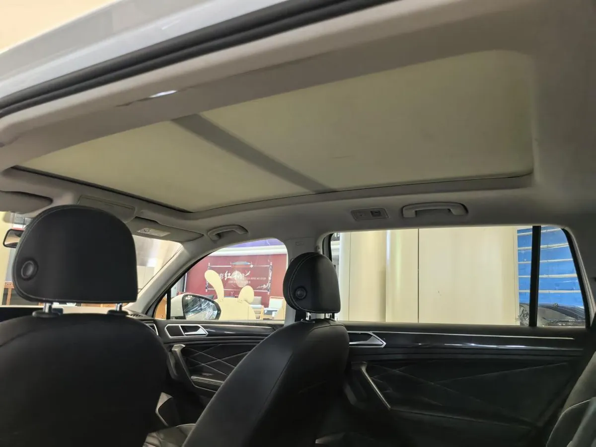 VOLKSWAGEN TIGUAN L 2023
