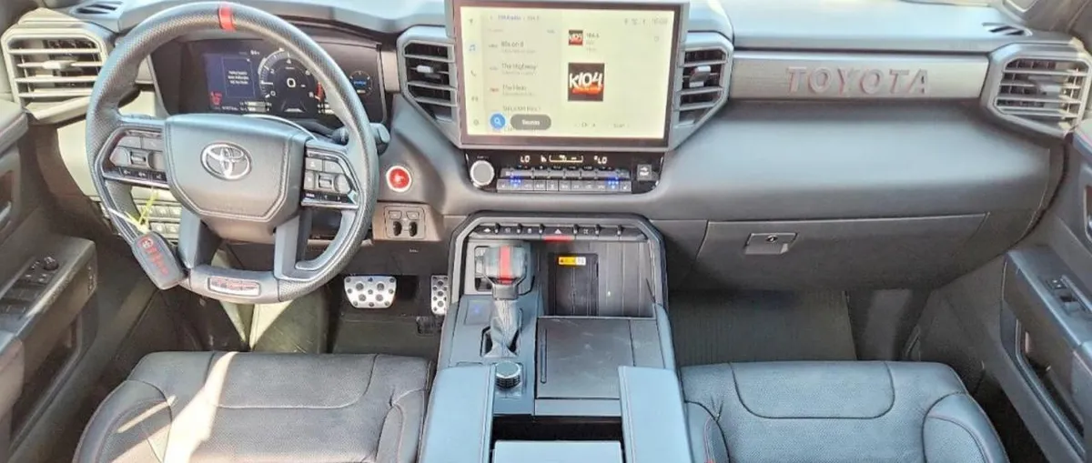 TOYOTA SEQUOIA TRD PRO 2023
