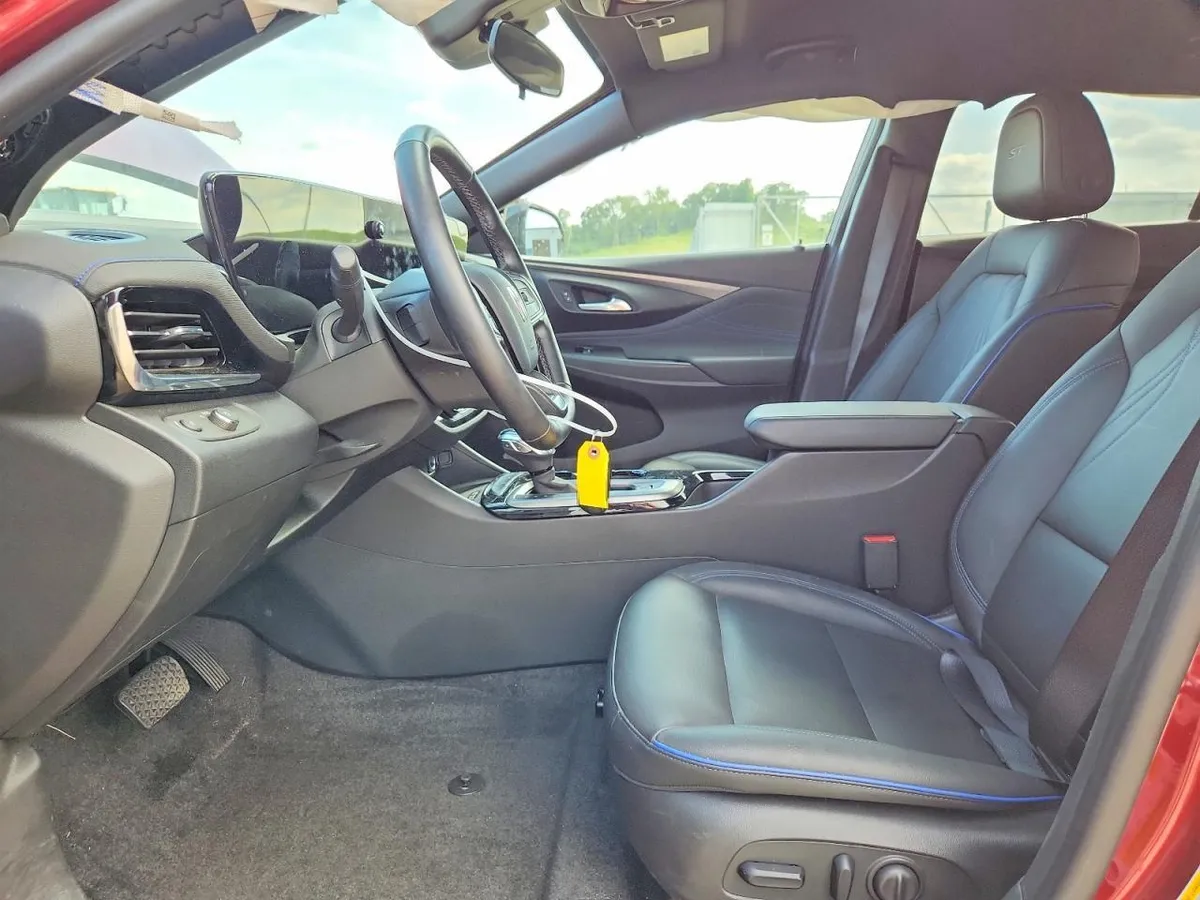 BUICK ENVISTA SPORT TOURING 2024