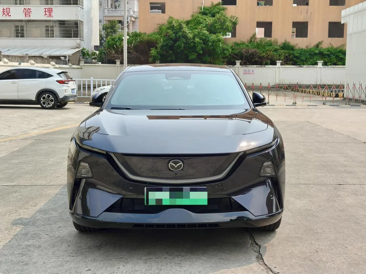 MAZDA EZ-60 МАКСИМАЛЬНАЯ 2027