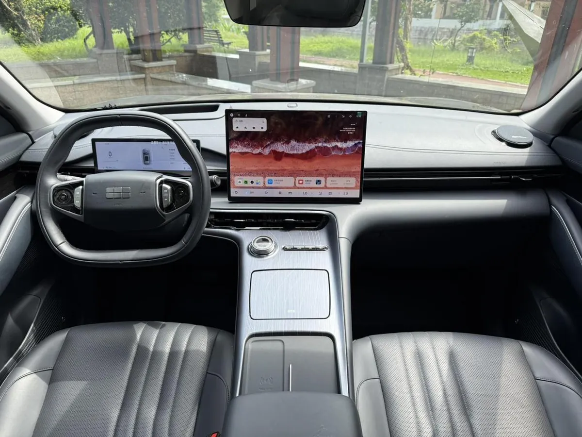 GEELY E5 ПРЕДМАКСИМАЛЬНАЯ 2027