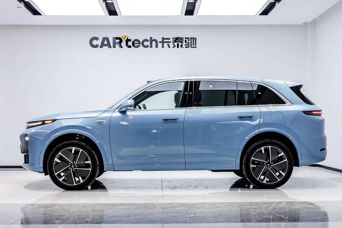 LI AUTO L7 МАКСИМАЛЬНАЯ 2025