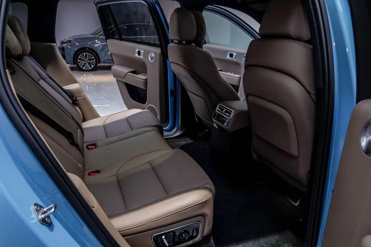 LI AUTO L7 МАКСИМАЛЬНАЯ 2025