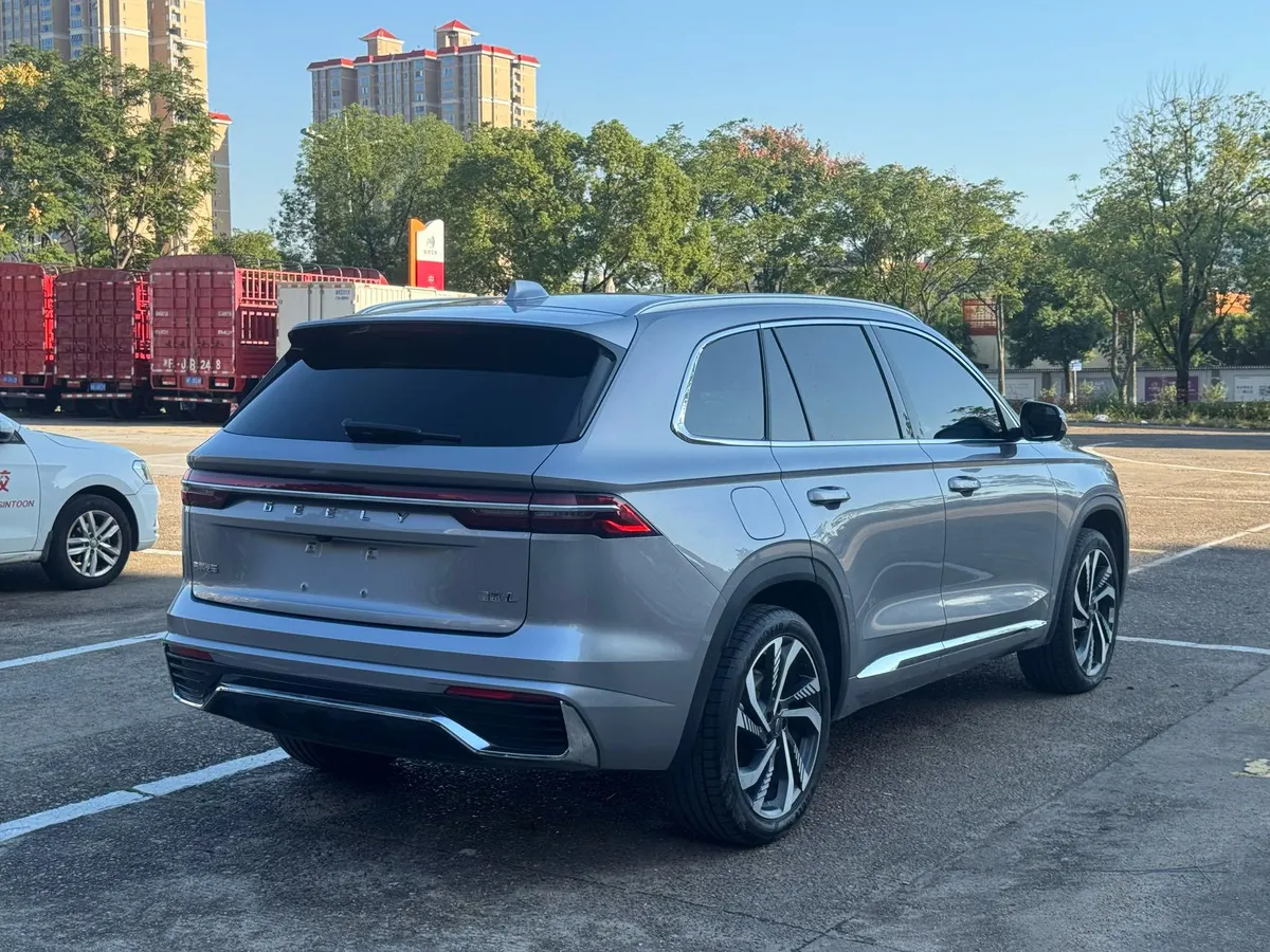 GEELY XINGYUE L 2024