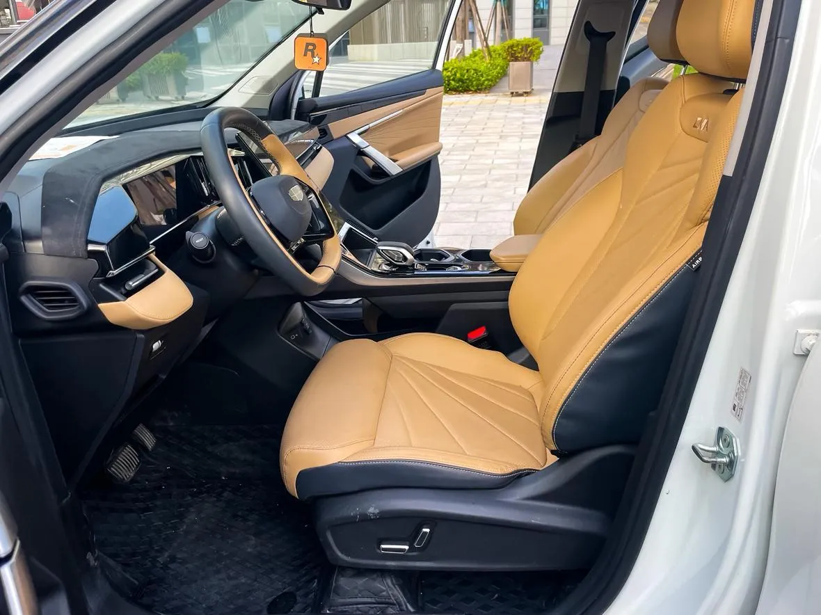 GEELY BOYUE L PREMIUM 2023