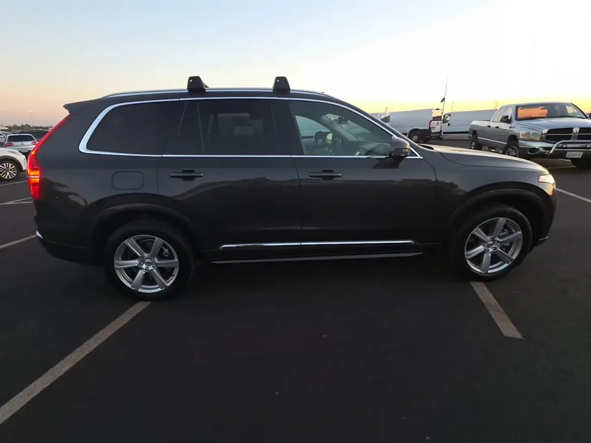 VOLVO XC90 B5 CORE BRIGHT 2024