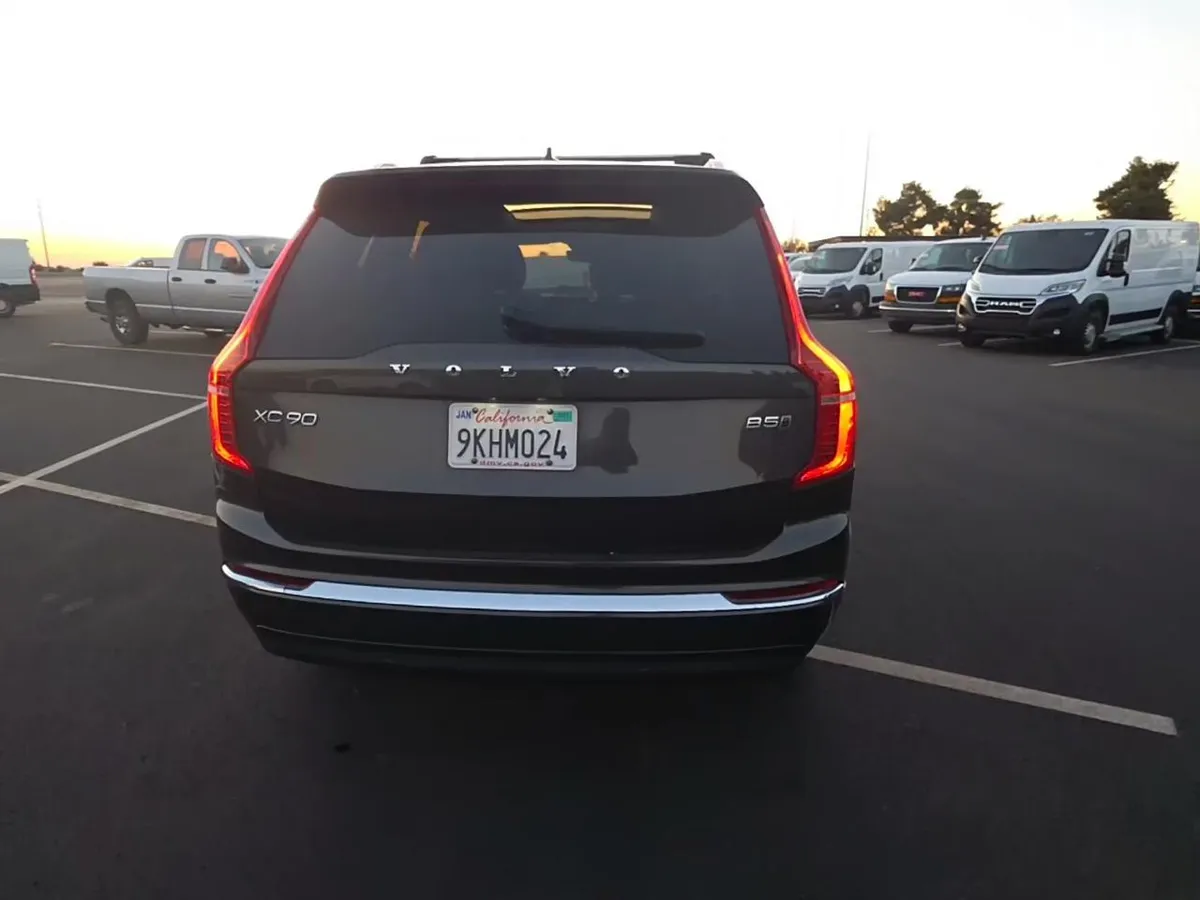 VOLVO XC90 B5 CORE BRIGHT 2024