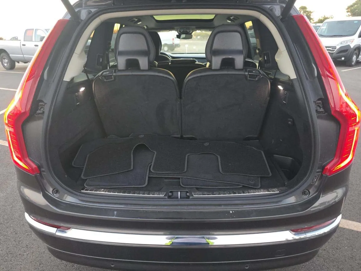 VOLVO XC90 B5 CORE BRIGHT 2024