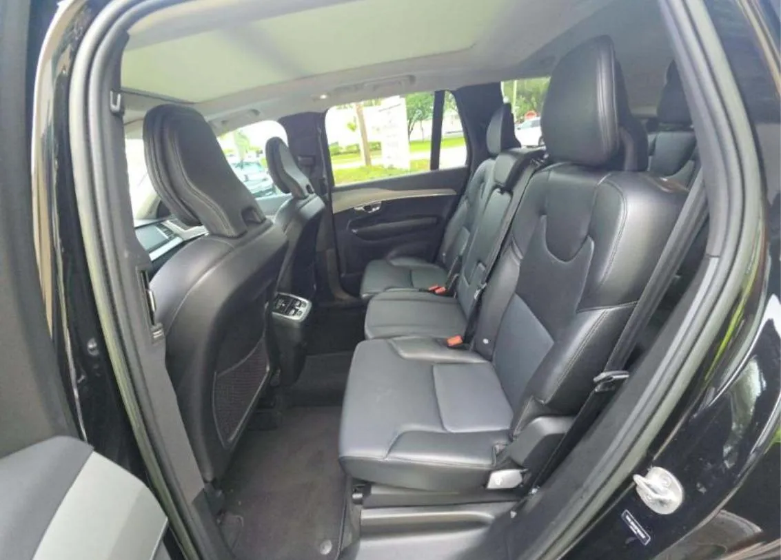 VOLVO XC90 B5 CORE 7-PASSENGER 2023