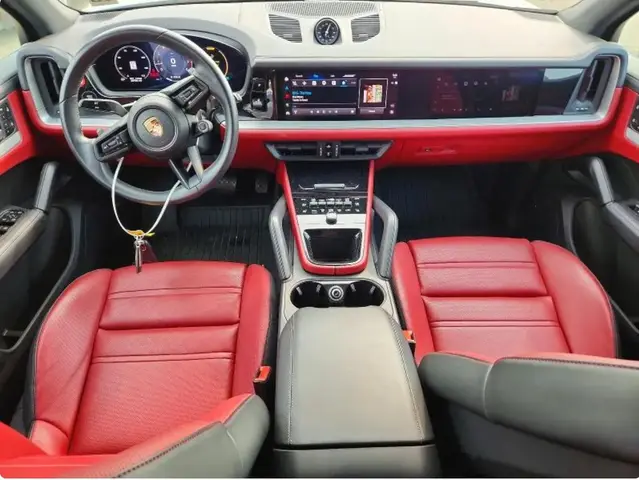 PORSCHE CAYENNE 2024