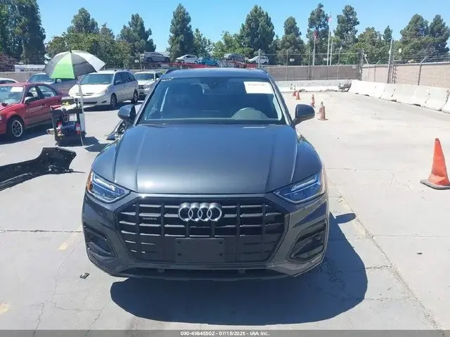 AUDI Q5 PREMIUM 2025
