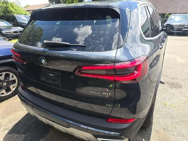 BMW X5 SPORTS ACTIVITY VEHICLE 2022