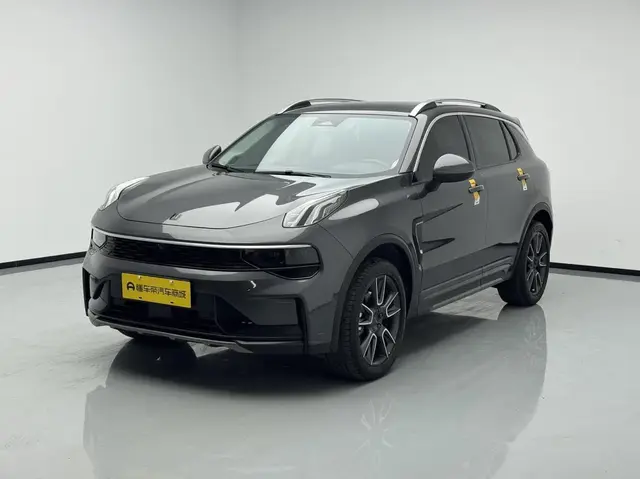 LYNK & CO 01 МАКСИМАЛЬНАЯ 2023
