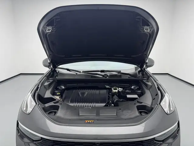 LYNK & CO 01 МАКСИМАЛЬНАЯ 2023