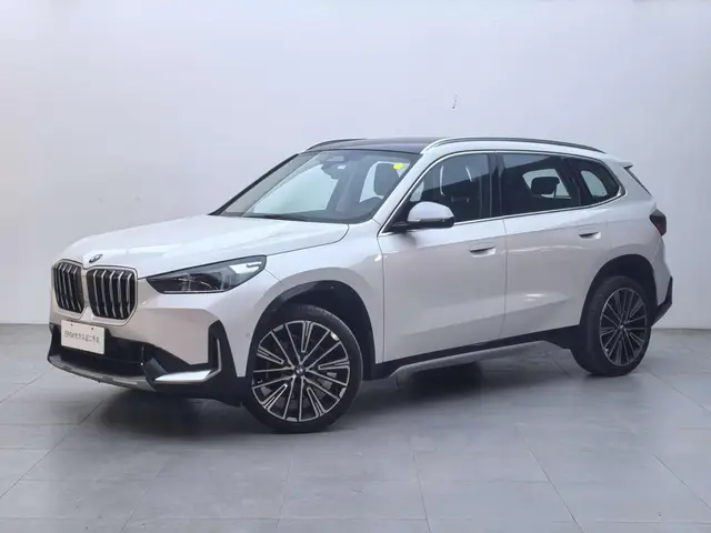 BMW X1 XDRIVE25LI X DESIGN 2023