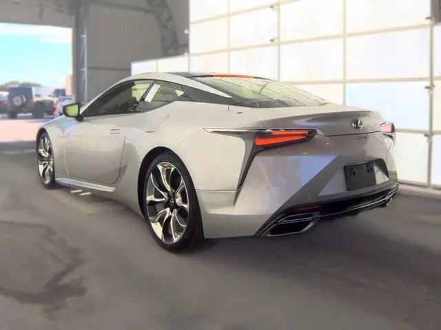 LEXUS LC 500 2017