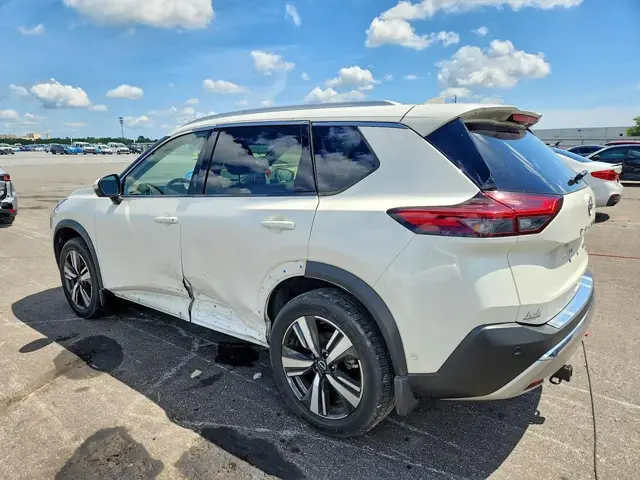 NISSAN ROGUE PLATINUM 2023