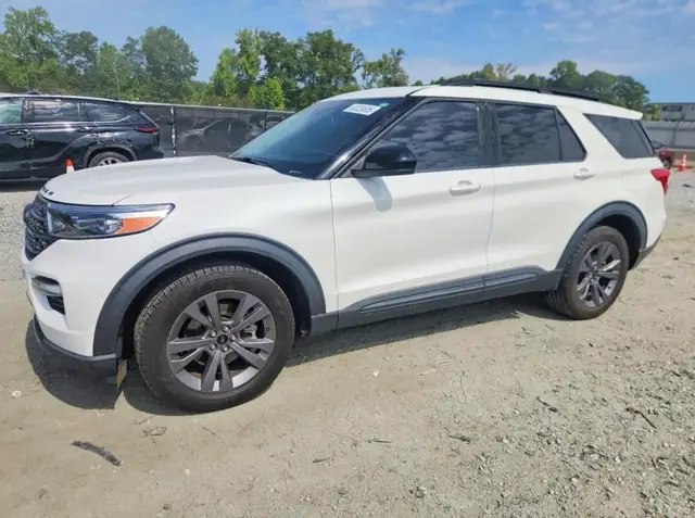 FORD EXPLORER XLT 2022