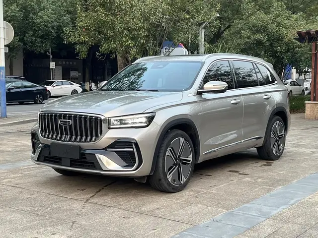 GEELY XINGYUE L 2026