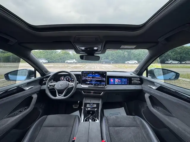 VOLKSWAGEN TIGUAN L 2024