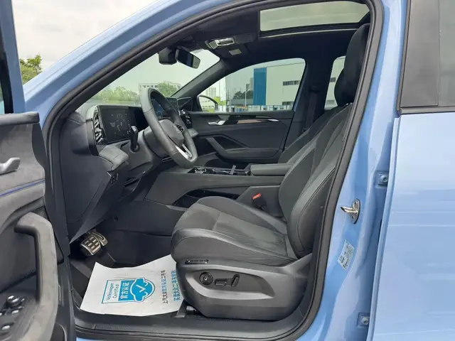 VOLKSWAGEN TIGUAN L 2024