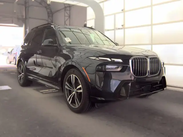 BMW X7 SPORTS ACTIVITY VEHICLE 2022