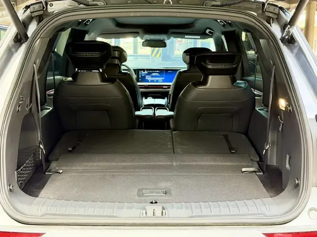 FORD EDGE L 2 2024