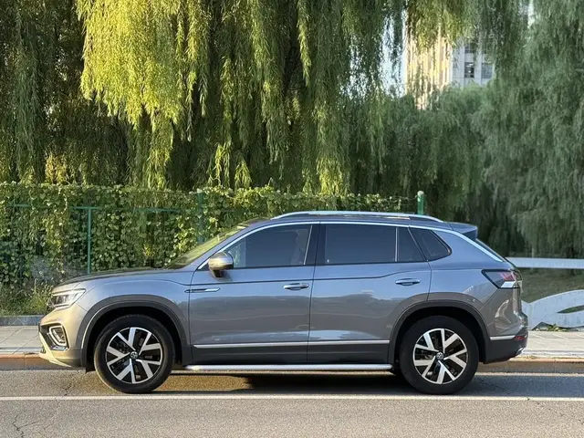 VOLKSWAGEN TAYRON 2023