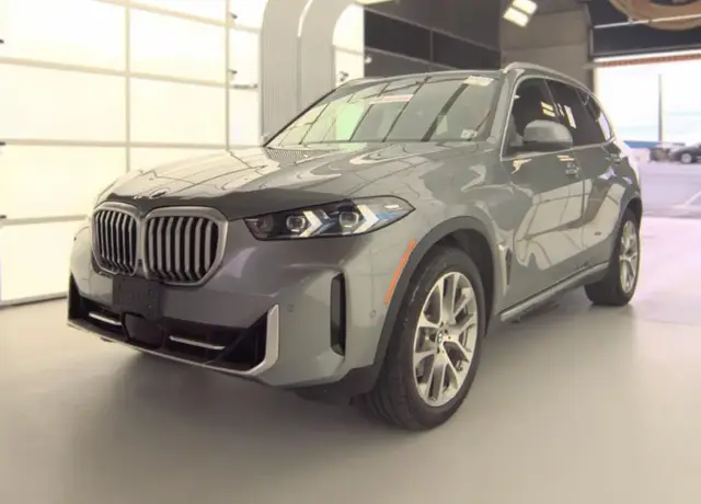 BMW X5 SPORTS ACTIVITY VEHICLE 2023