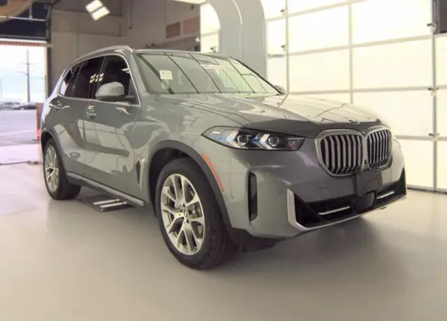 BMW X5 SPORTS ACTIVITY VEHICLE 2023