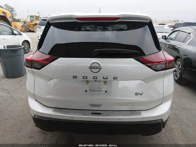 NISSAN ROGUE SV 2024