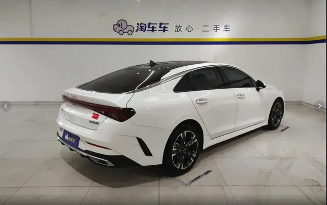 KIA K5 2021