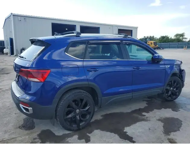 VOLKSWAGEN TAOS SE 2024
