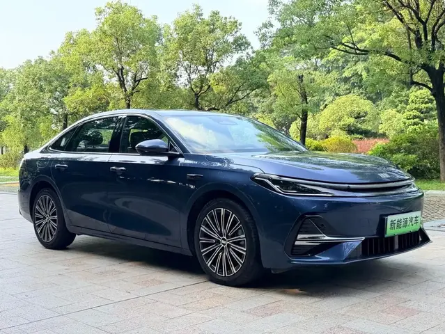 GEELY GALAXY A7 EM 2025