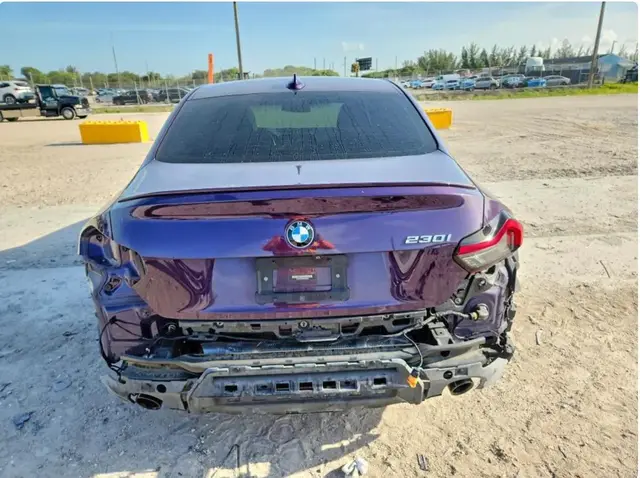 BMW 230I - 2022