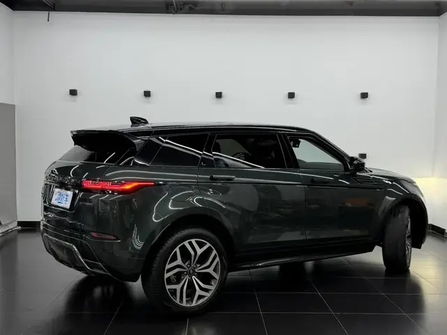 LAND ROVER EVOQUE L R-DYNAMIC LUXURY 2022