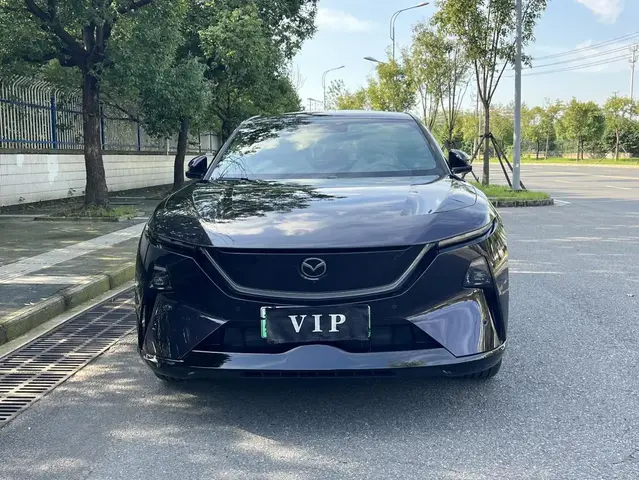 MAZDA EZ-60 2027