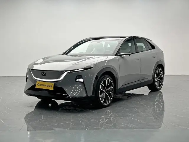 MAZDA EZ-60 2025